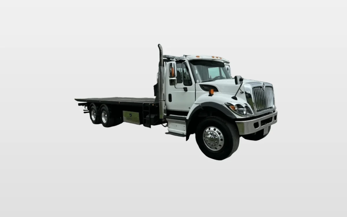 2019 International - image 1