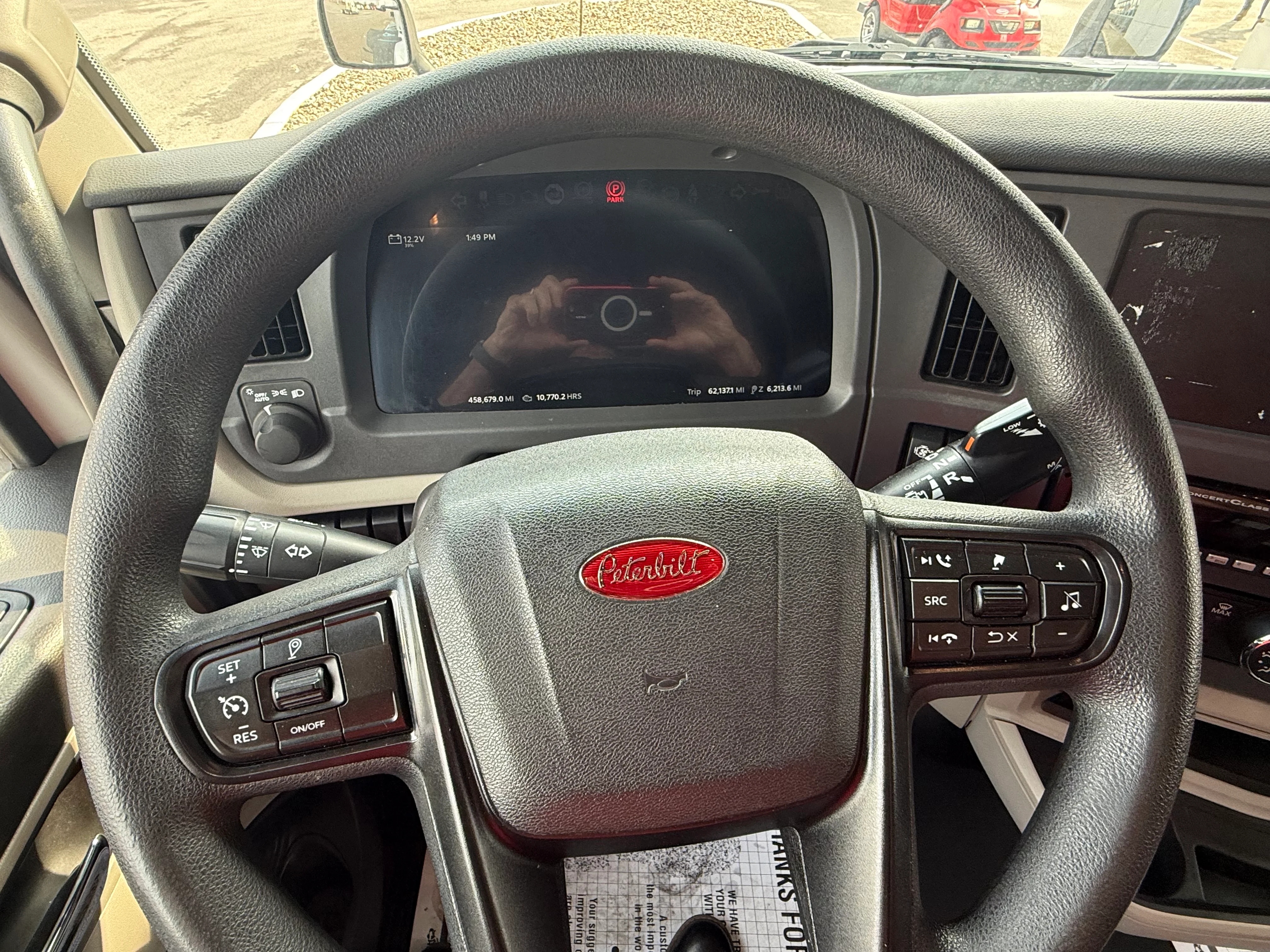 2024 Peterbilt 579 - image 9