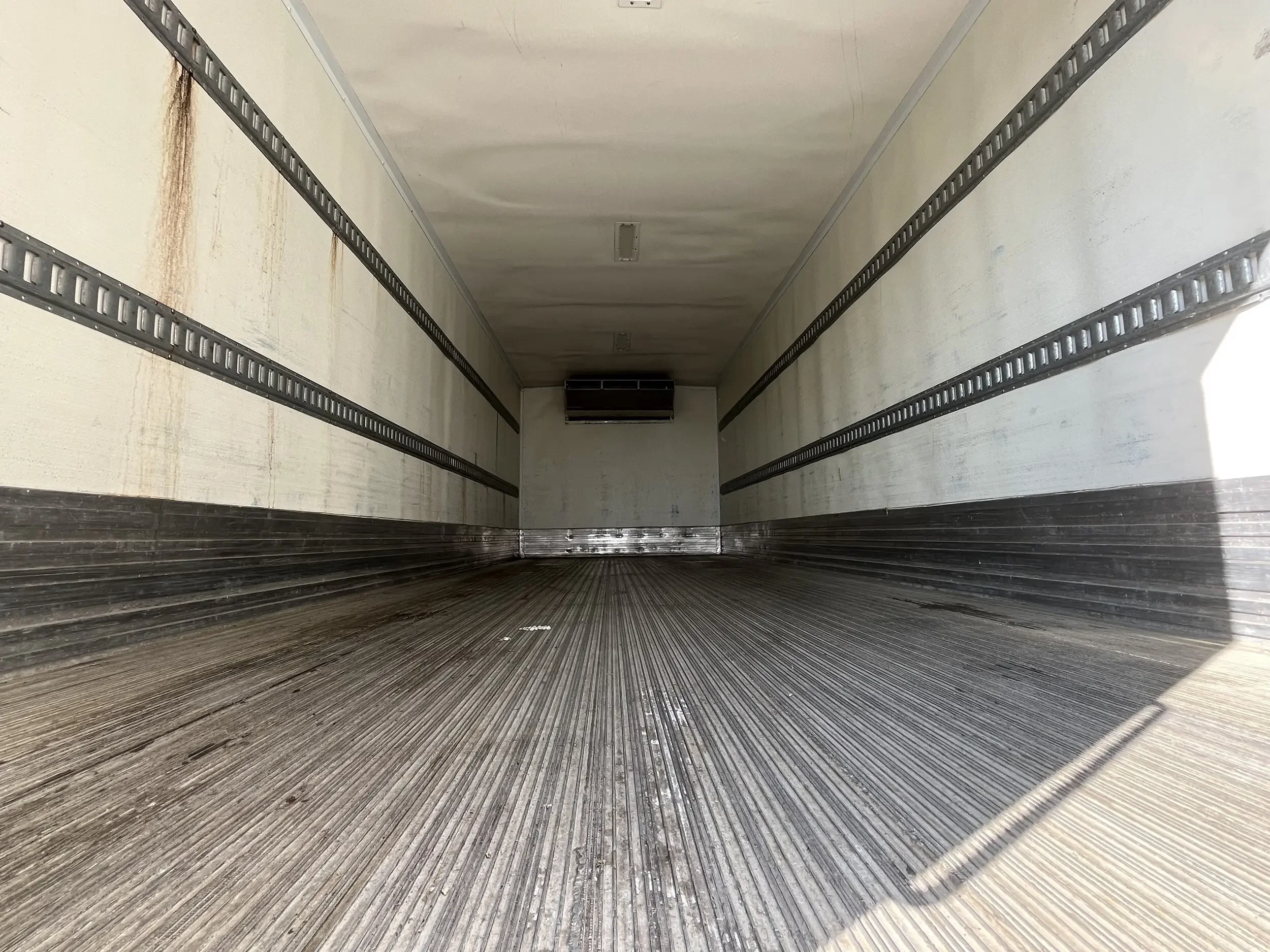 2019 Freightliner M2 106 - image 8