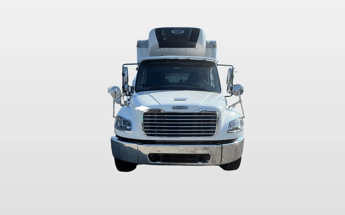 2019 Freightliner M2 106 - image 1