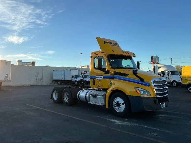 2020 Freightliner Cascadia in Las Vegas, NV