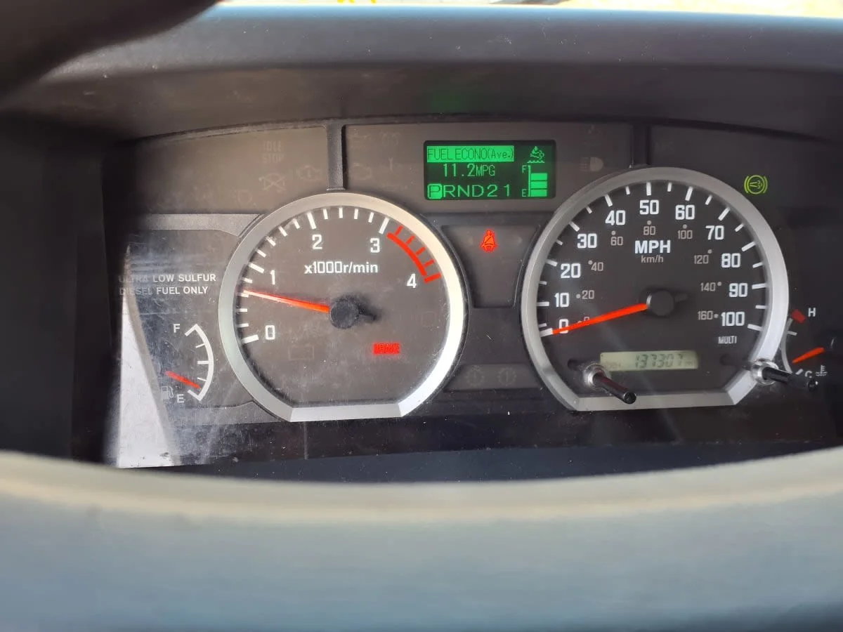 2019 Isuzu NPR - image 11