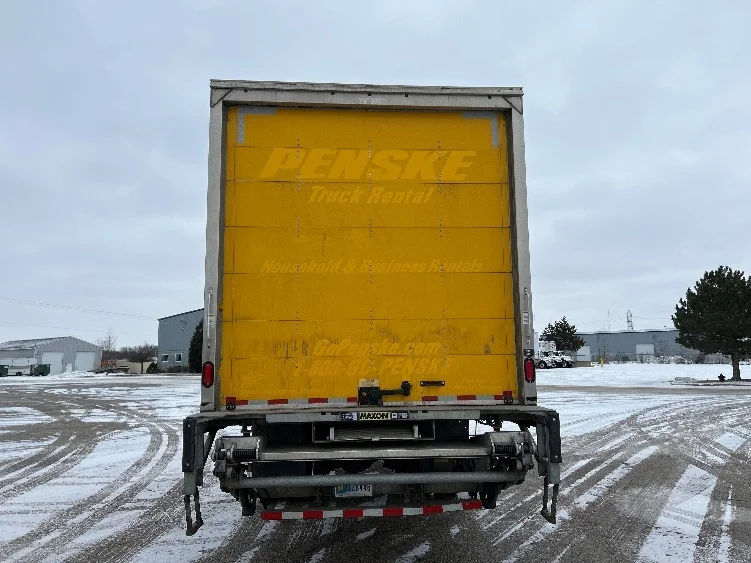 2022 Freightliner M2 106 in Saginaw, MI — photo 7