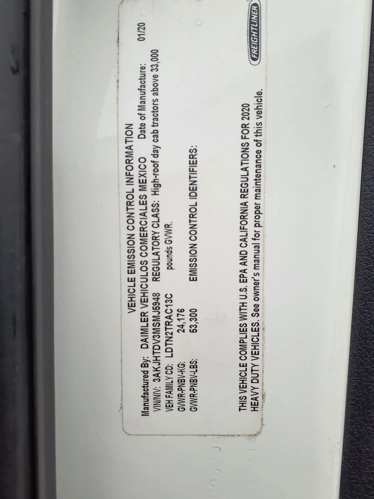 2021 Freightliner Cascadia in Bolingbrook, IL — photo 11
