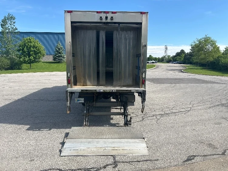 2020 Freightliner eM2 in Elmira, NY — photo 9