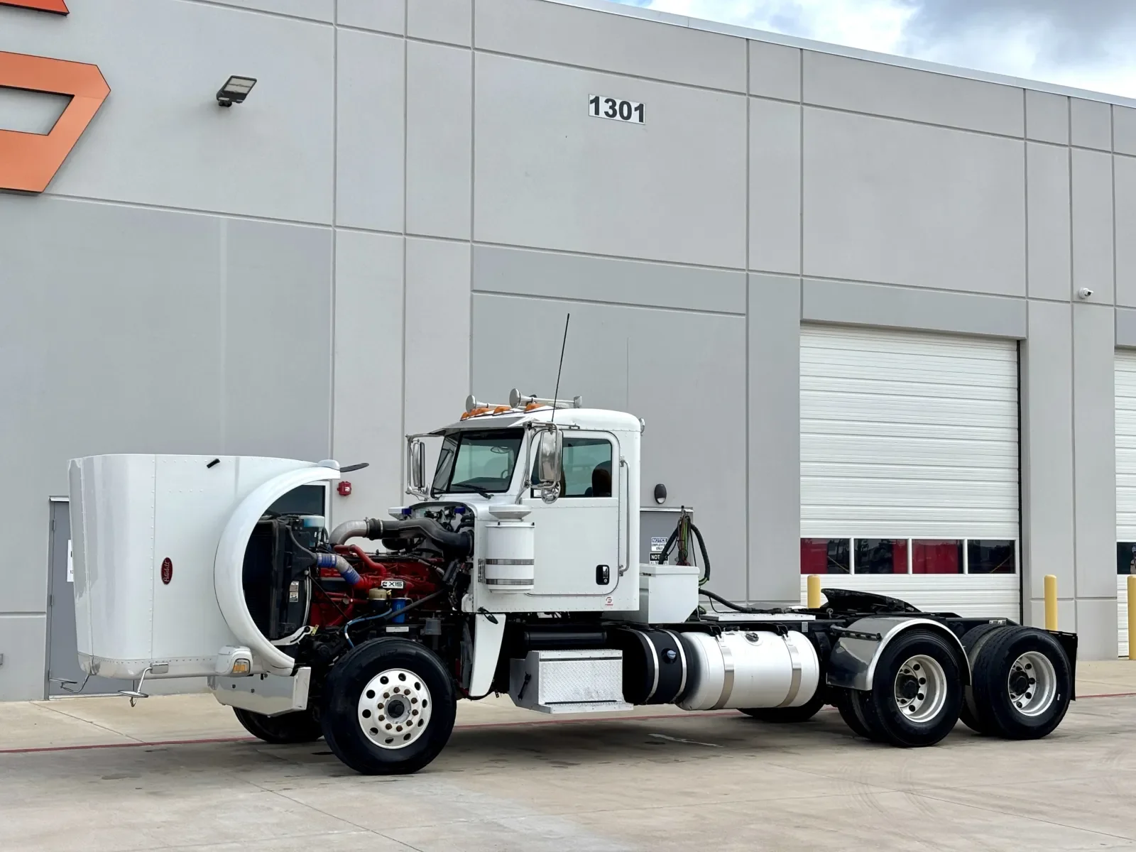 2018 Peterbilt 389 in Hutchins, TX — photo 10