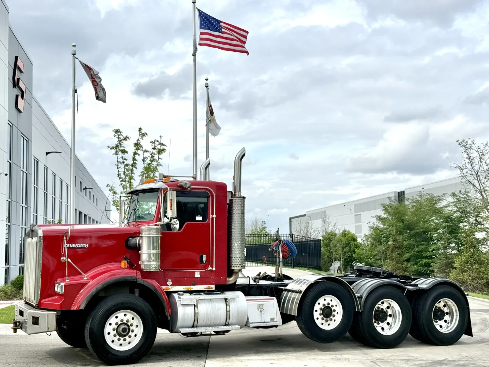 2003 Kenworth T800 in New Lenox, IL