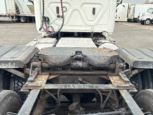 2020 Freightliner Cascadia in South Bend, IN — photo 6