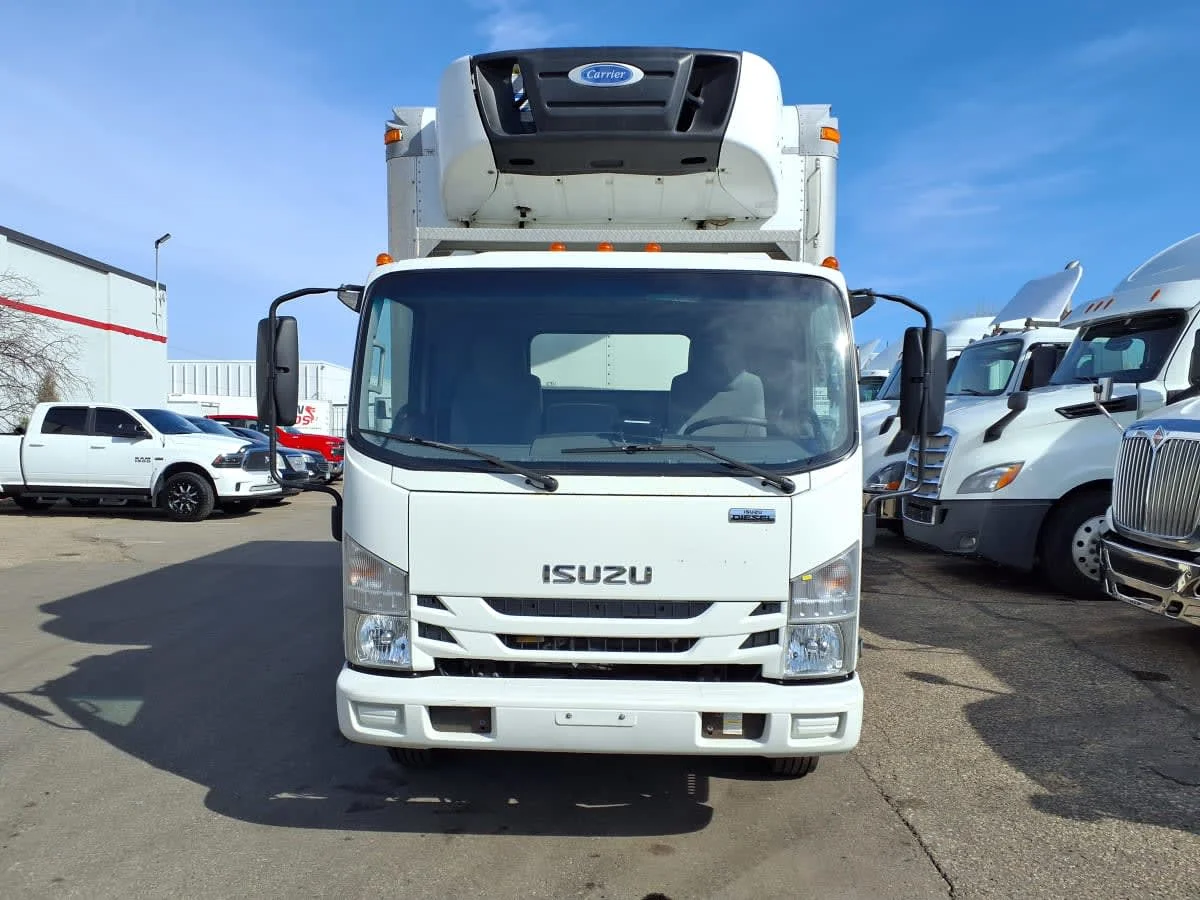2019 Isuzu NPR - image 2