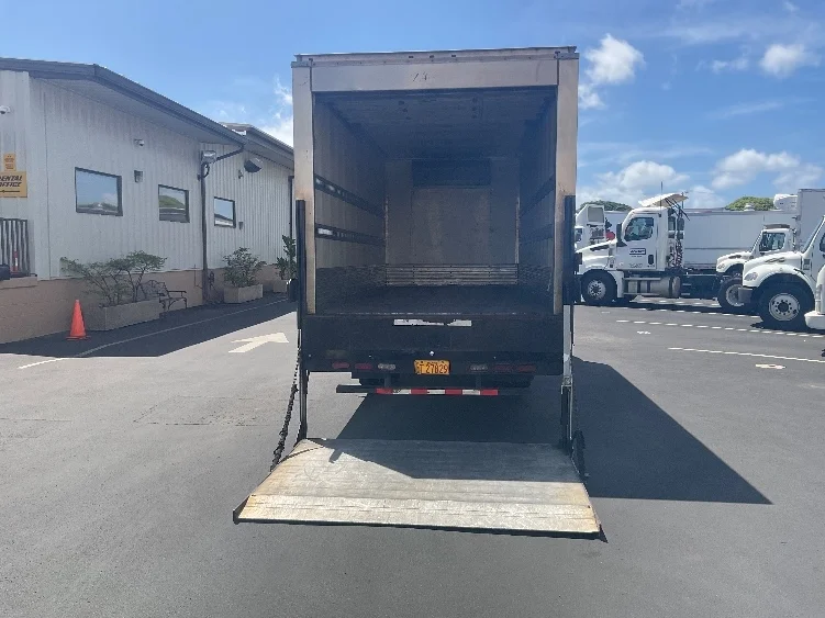 2019 Isuzu NQR in Torrance, CA — photo 9