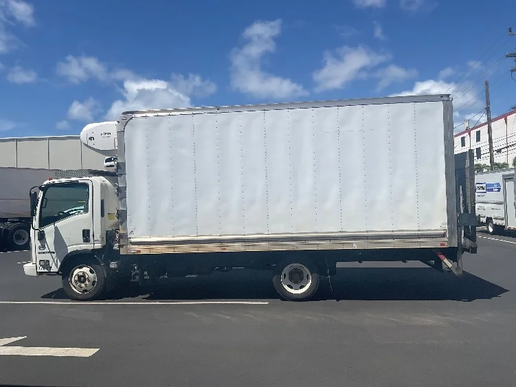 2019 Isuzu NQR in Torrance, CA — photo 4
