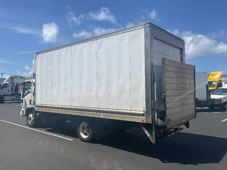 2019 Isuzu NQR in Torrance, CA — photo 6