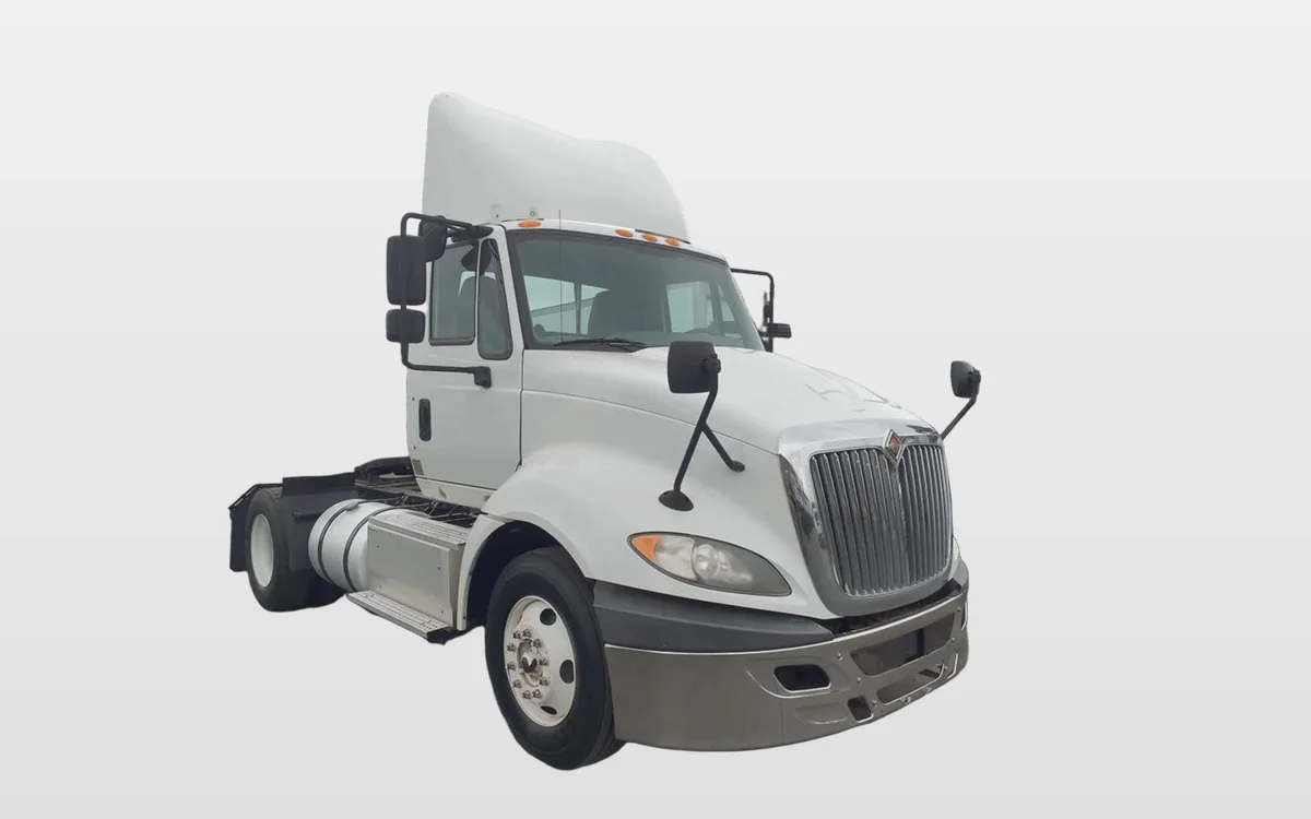 2018 International ProStar - image 1