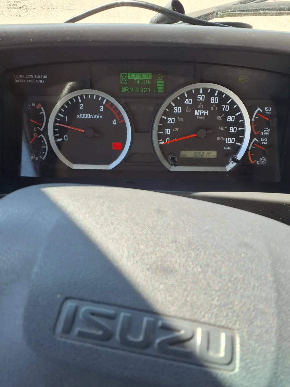 2020 Isuzu FTR in Cleveland, OH — photo 11