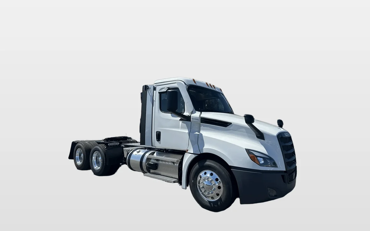 2026 Freightliner Cascadia - image 1