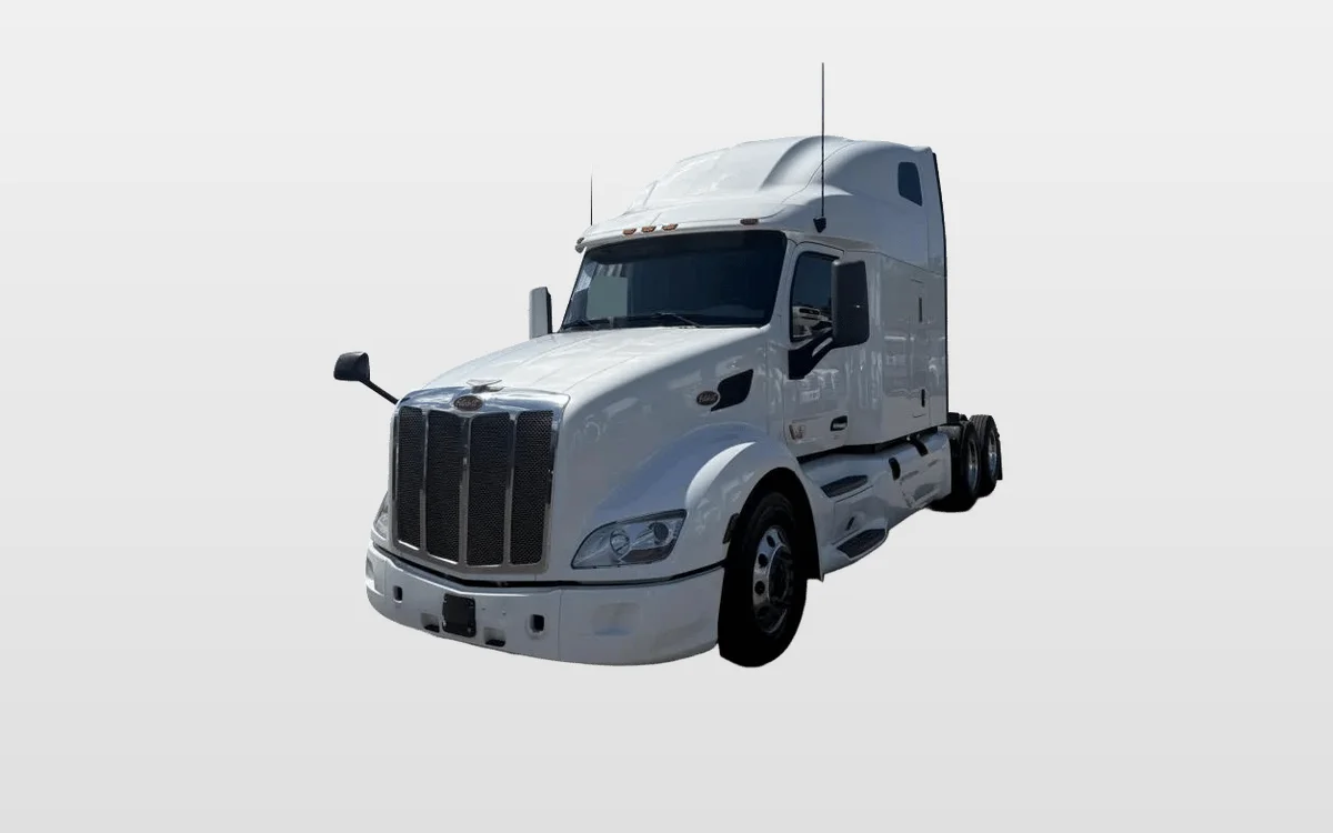 2022 Peterbilt 579 - image 1