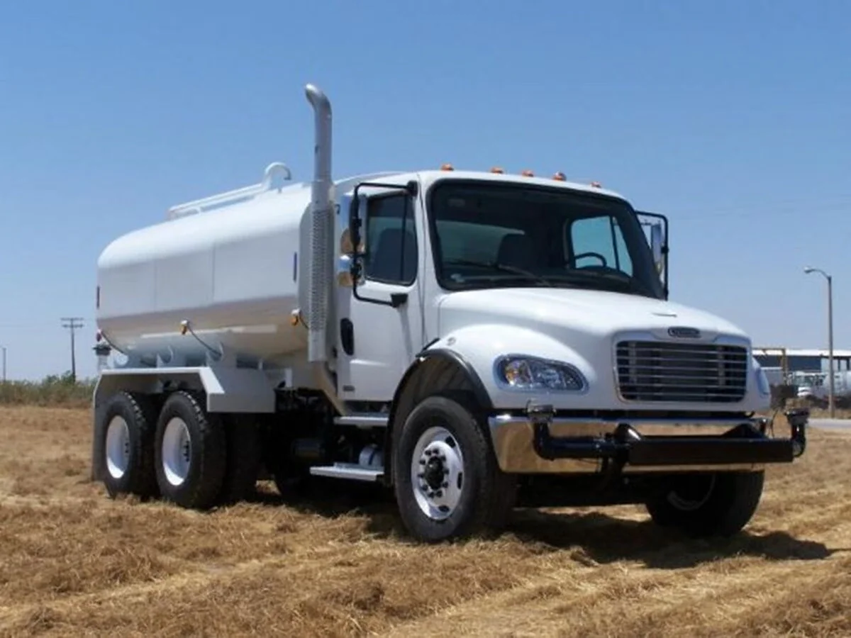 2027 Freightliner M2 106