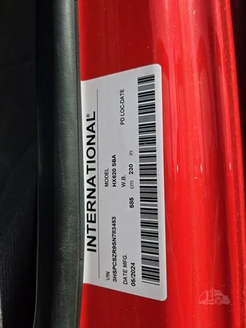 2025 International HX in MN — photo 17