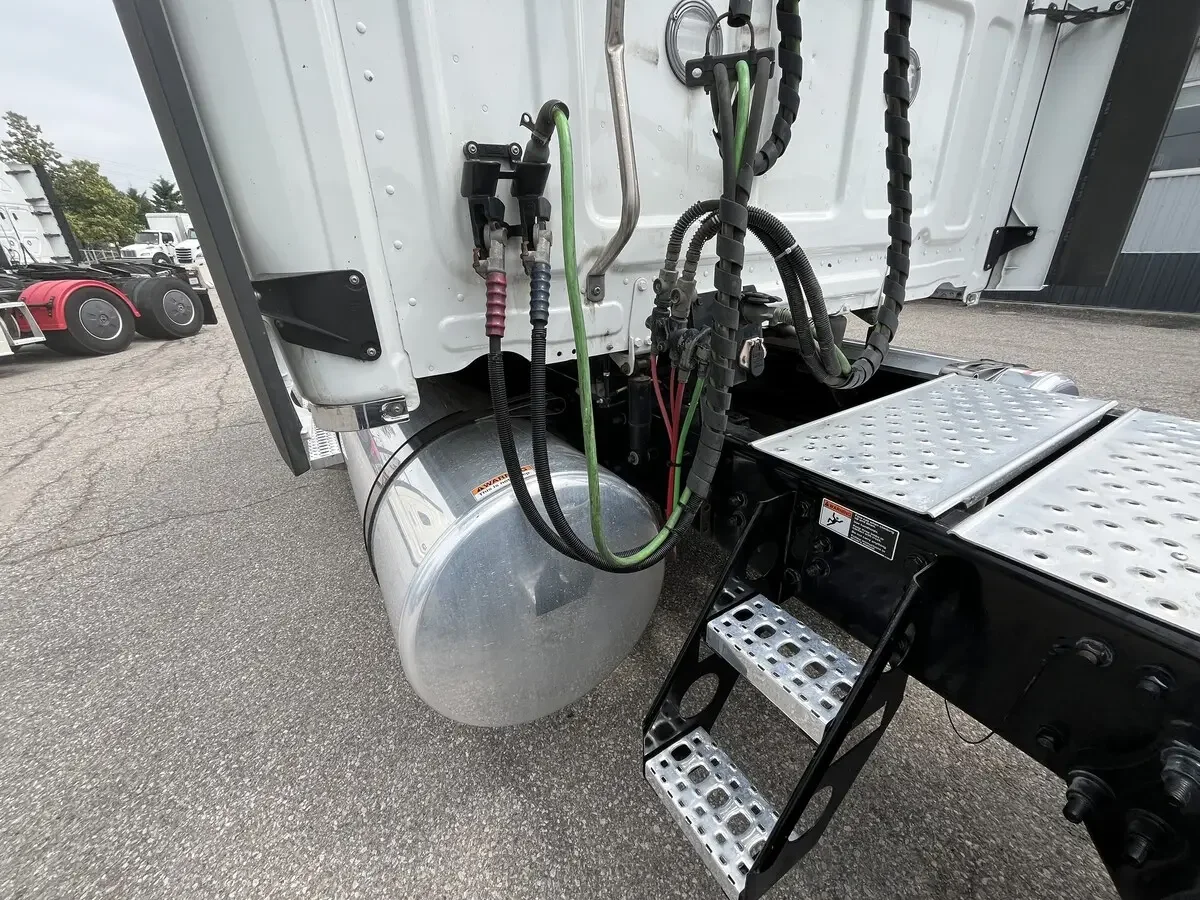 2024 Western Star 49X - image 15