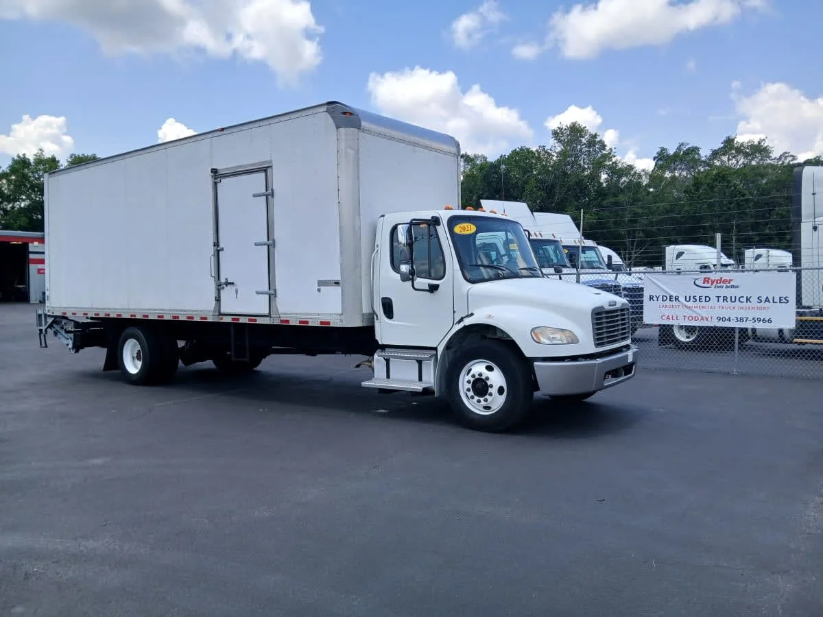 2021 Freightliner M2 106