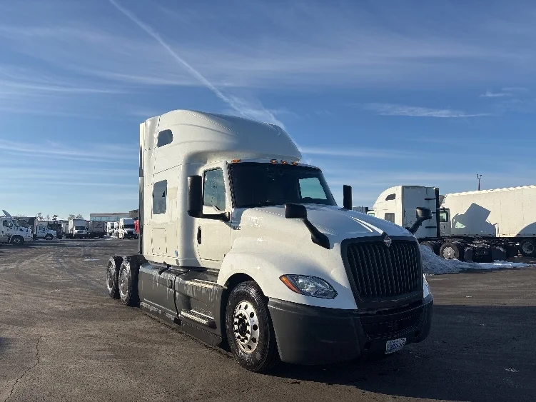 2023 International LT in Fort Wayne, IN