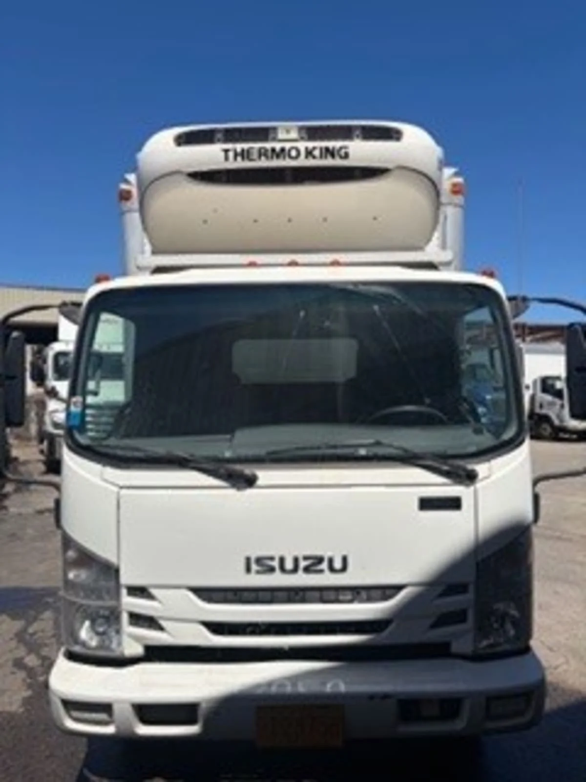 2020 Isuzu NQR in Kapolei, HI — photo 2