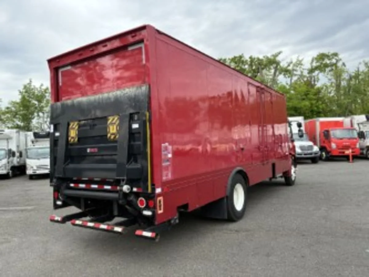 2019 Kenworth in Newark, NJ — photo 5