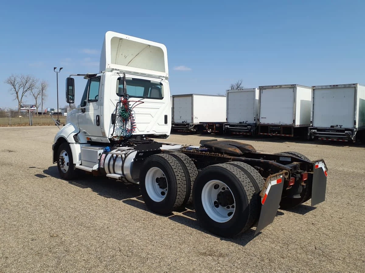 2017 International ProStar - image 6