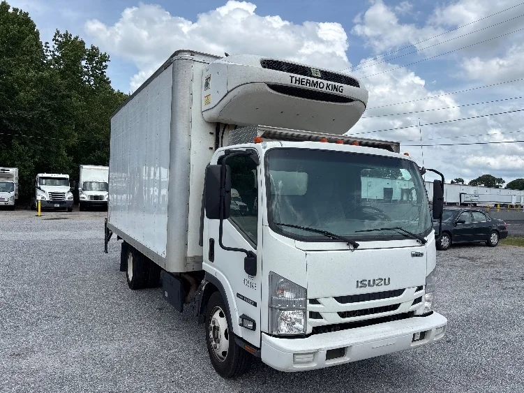2021 Isuzu NRR