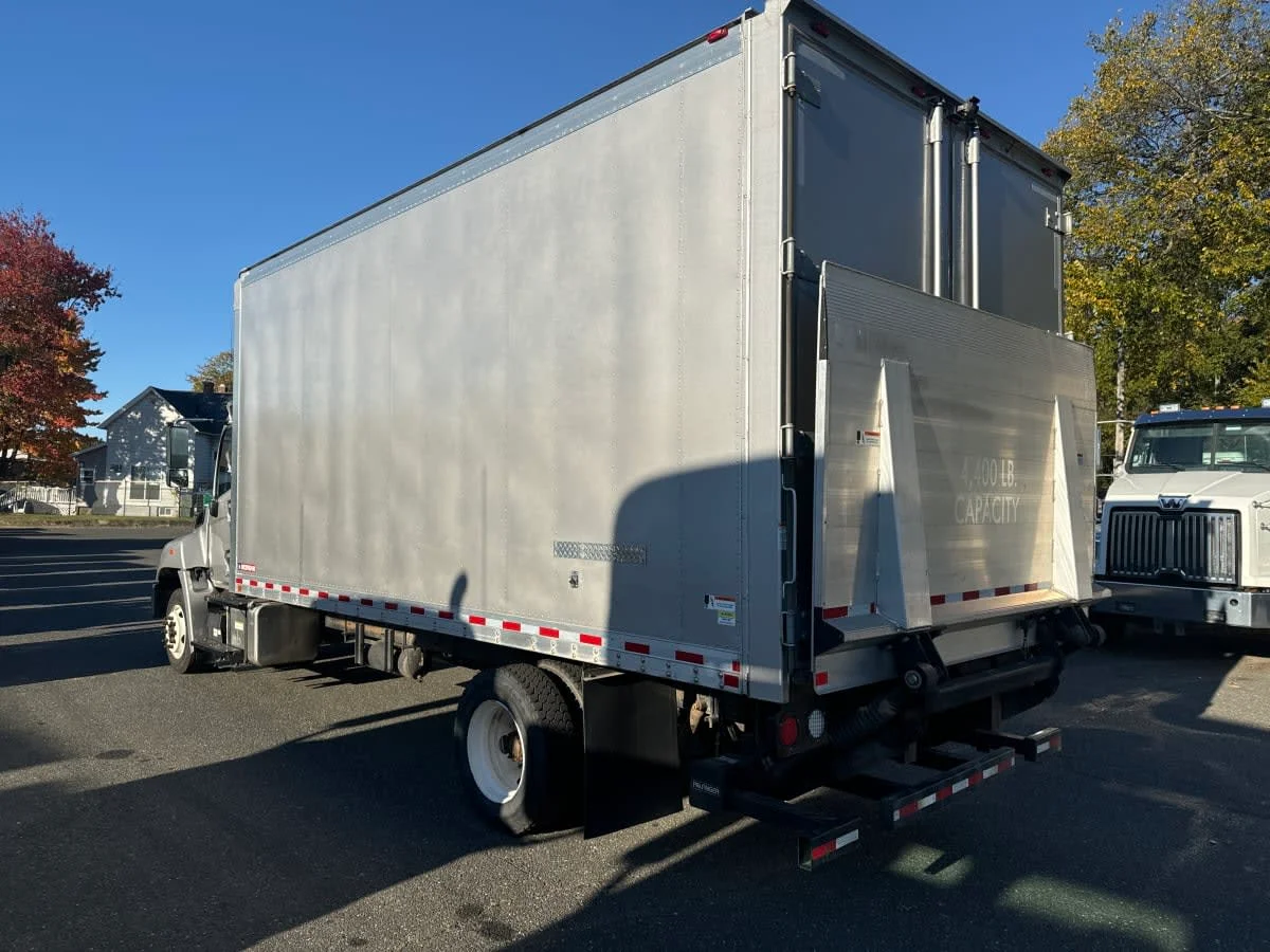 2018 Hino in Springfield, MA — photo 6