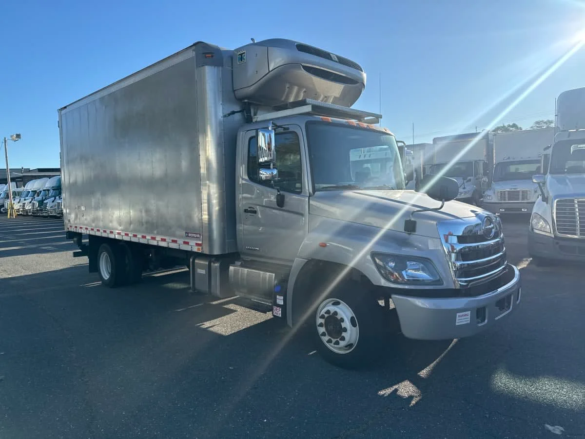 2018 Hino in Springfield, MA — photo 3