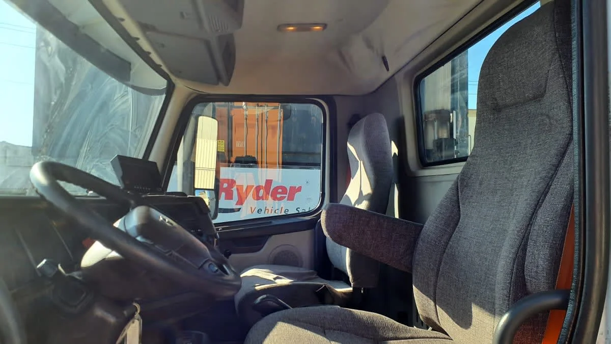 2014 Volvo in Springfield, MA — photo 10