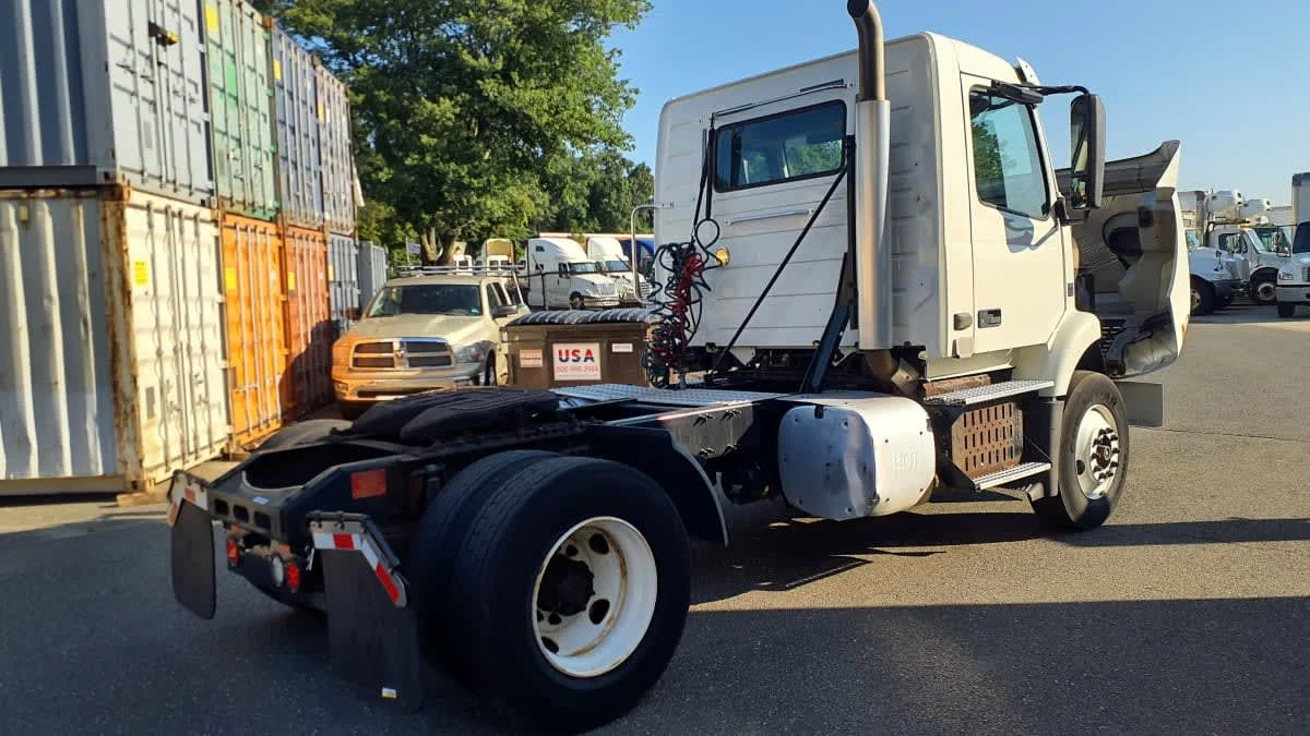 2014 Volvo in Springfield, MA — photo 4
