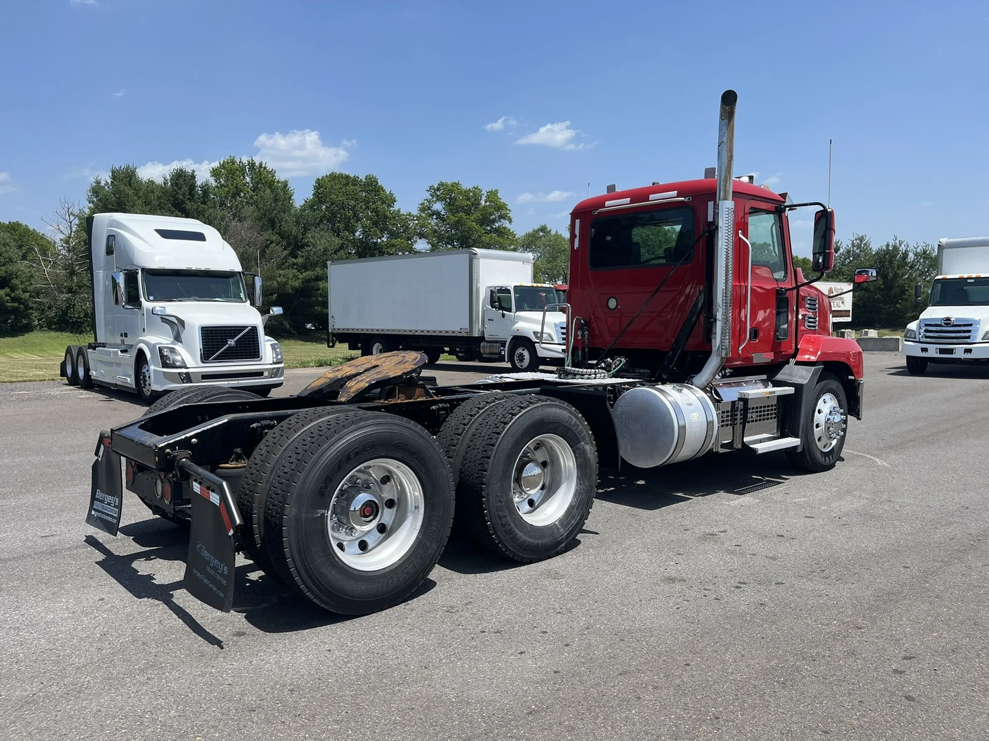 2020 Mack in Ephrata, PA — photo 4
