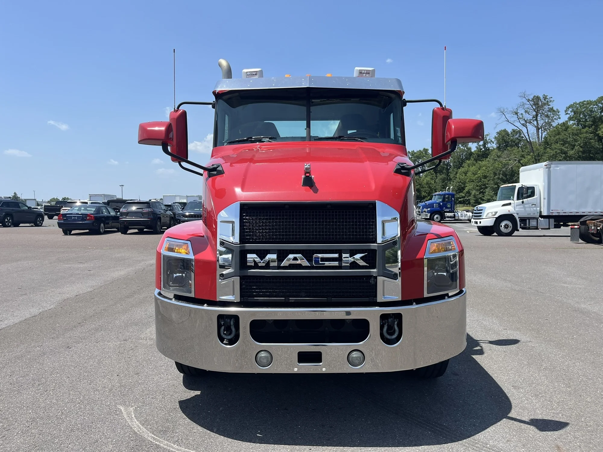 2020 Mack in Ephrata, PA — photo 2