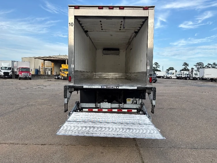 2019 Freightliner eM2 in Hammond, LA — photo 9