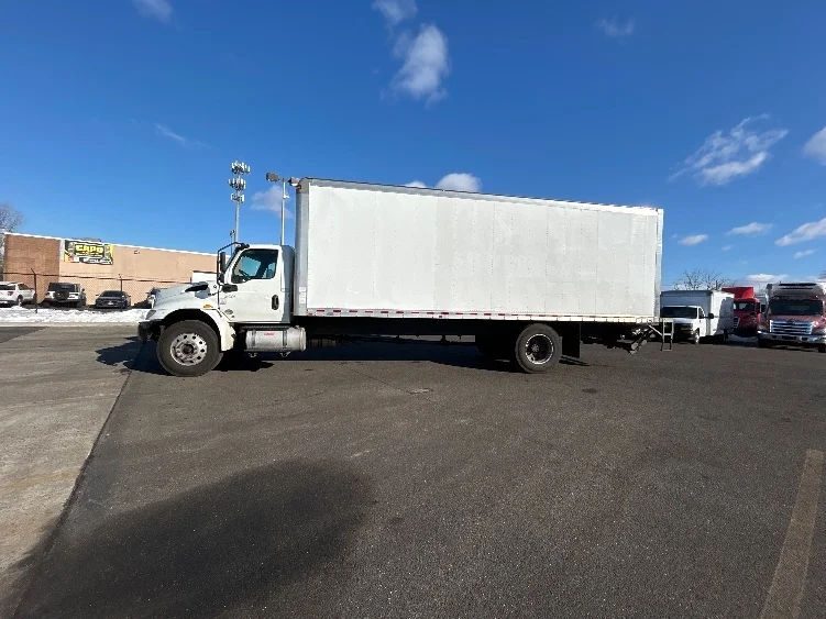 2020 International MV in West Babylon, NY — photo 4
