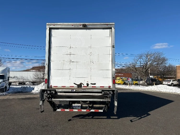 2020 International MV in West Babylon, NY — photo 7