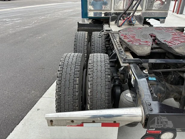 2021 Peterbilt 579 in Missoula, MT — photo 10