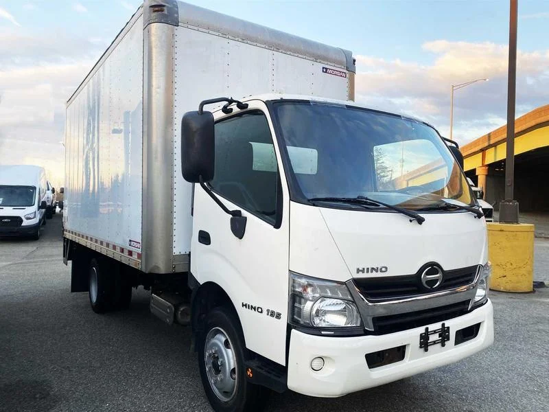 2016 Hino 195