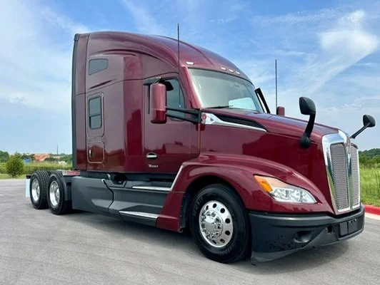 2023 Kenworth T680