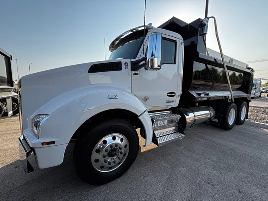 2027 Kenworth T880 in Fort Worth, TX — photo 2