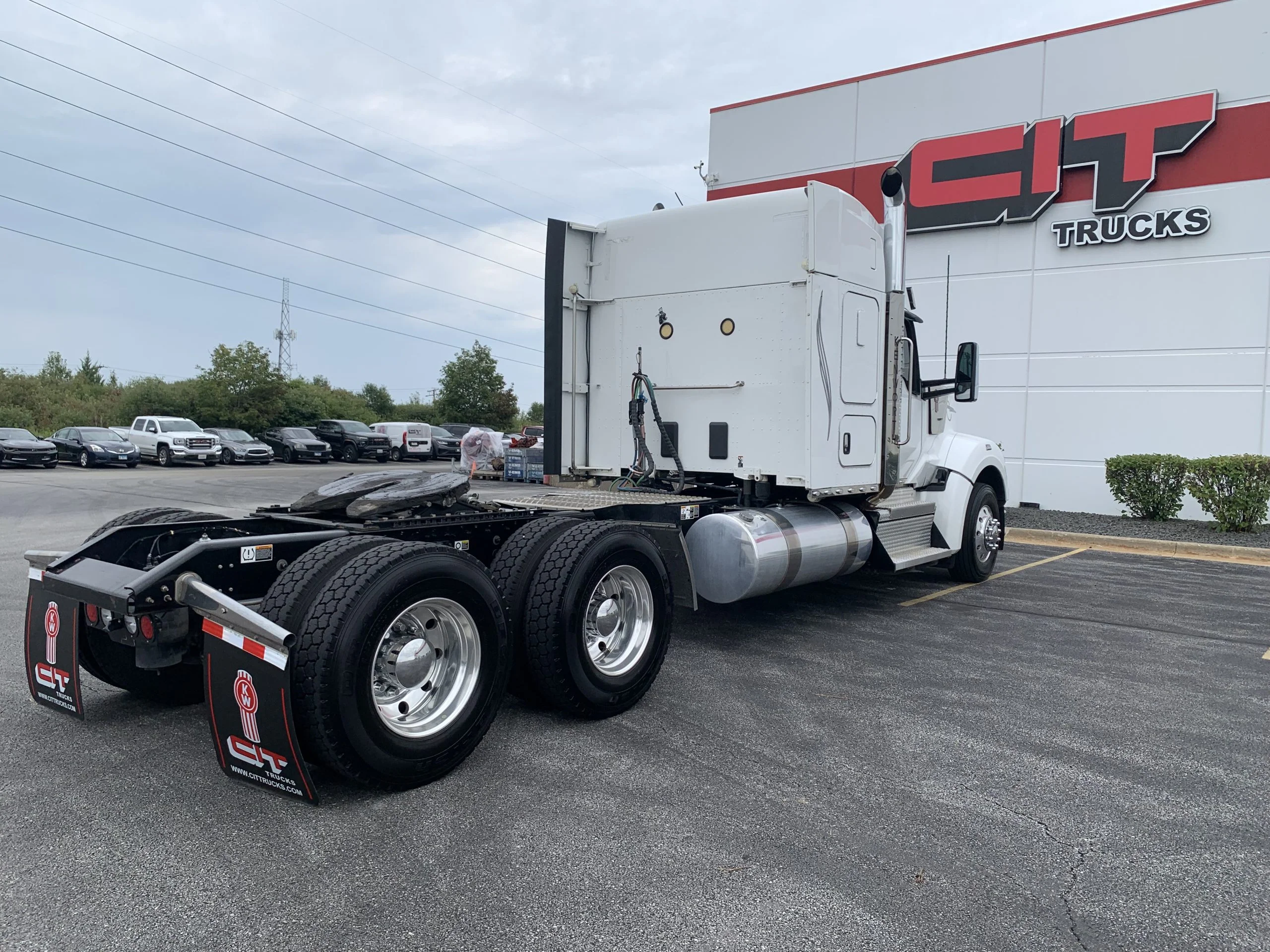2024 Kenworth W990 in Mokena, IL — photo 4