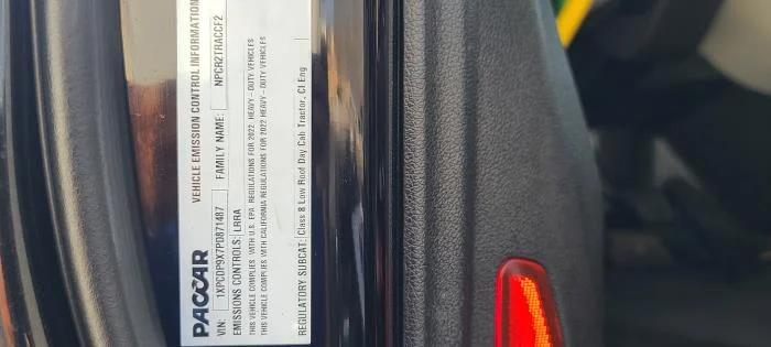 2023 Peterbilt 567 — photo 24