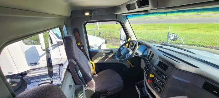2023 Peterbilt 567 — photo 22