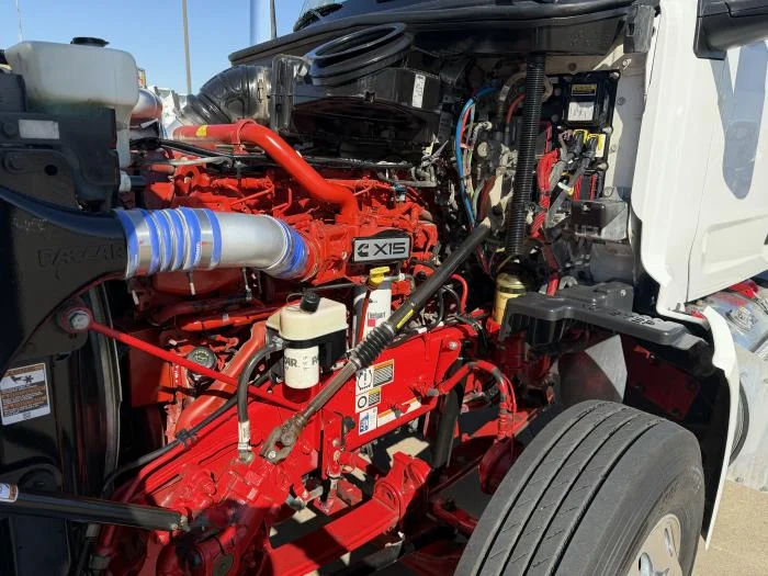 2023 Peterbilt 567 - image 16