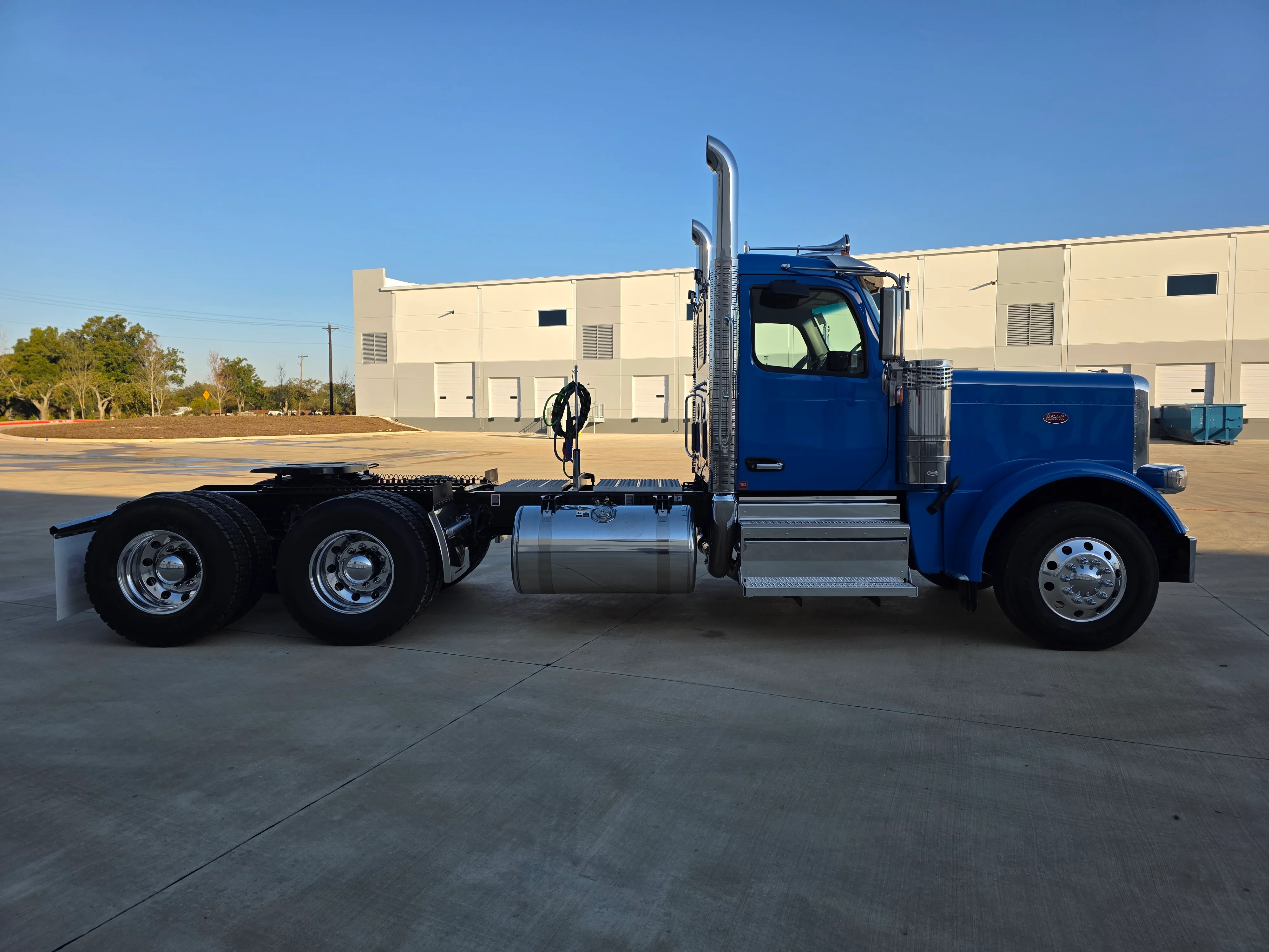 2026 Peterbilt 589 in Sikeston, MO — photo 6