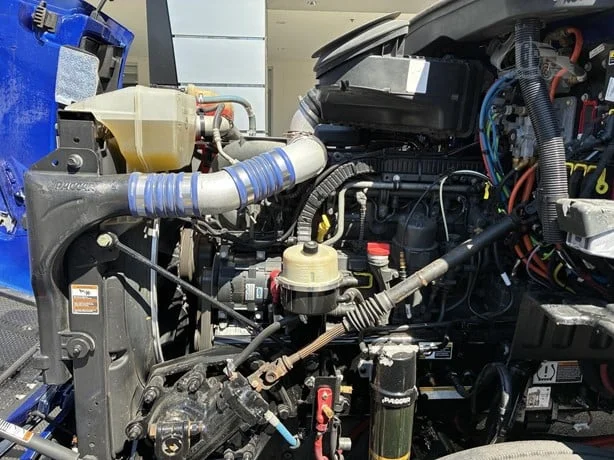 2021 Peterbilt 579 in Portland, OR — photo 10