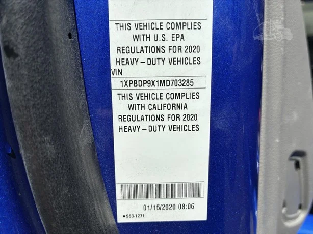 2021 Peterbilt 579 in Portland, OR — photo 21