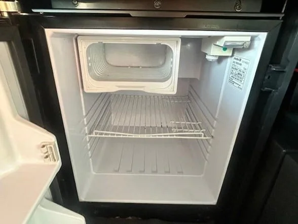 2021 FREIGHTLINER Cascadia 126 - image 31